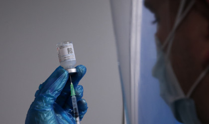 Το ημερολόγιο των εμβολιασμών -Πότε και για ποιες ηλικίες ανοίγουν τα ραντεβού