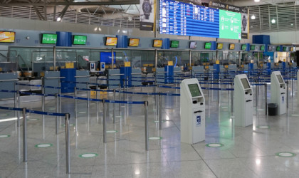 Αρνητικό πρόσημο και τον Μάρτιο στην επιβατική κίνηση του αεροδρομίου «Ελ. Βενιζέλος»