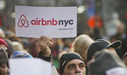 ΑΑΔΕ: Βάζει στο μικροσκόπιο τις βραχυχρόνιες μισθώσεις τύπου Airbnb