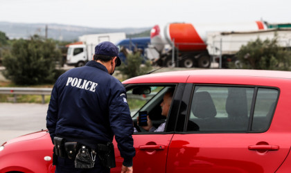 Μειώθηκε η έξοδος οχημάτων από τα διόδια - 939 οχήματα έκαναν αναστροφή