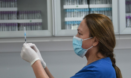 Εμβολιασμός: Από σήμερα ως τον Ιούλιο έχουν κλειστεί 4,5 εκατομμύρια ραντεβού