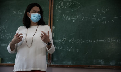 Σχολεία -Κεραμέως: Θα κλείσουν τμήματα αν χρειαστεί 
