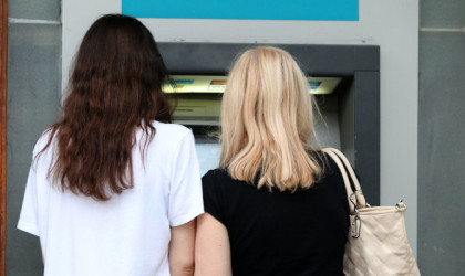 Αποζημίωση ειδικού σκοπού: Καταβάλλονται σήμερα 2,8 εκατ. ευρώ