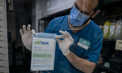 Σκέρτσος: Πάνω από 315.000 self test έχουν διατεθεί από τα φαρμακεία