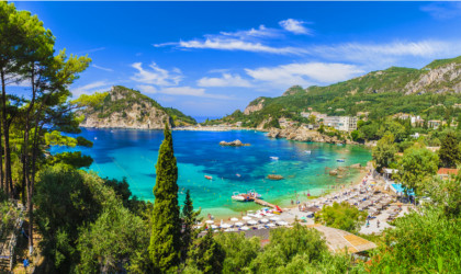 Προώθηση της Κέρκυρας στη βρετανική αγορά για τουρισμό πολυτελείας