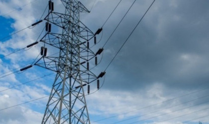 	ΔΕΗ: Αναμένονται τουλάχιστον 4 προσφορές για τον ΔΕΔΔΗΕ