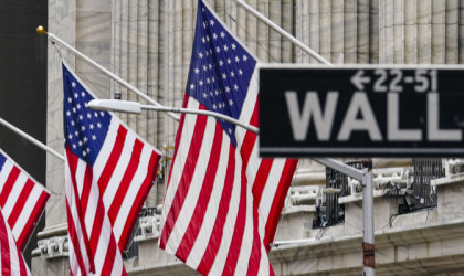 Εφιαλτικό ήταν το πρώτο εξάμηνο για τη Wall Street
