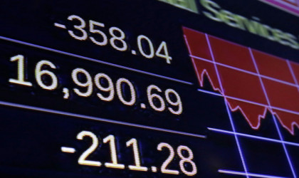Με πτώση σχεδόν 12% άνοιξε το χρηματιστήριο της Μόσχας	