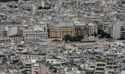 Μειώθηκαν δάνεια και καταθέσεις τον Μάιο