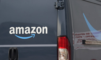 Amazon: Αύξηση της τιμής των μετοχών κατά 13%, αναμένοντας αύξηση των εσόδων στο τρίτο τρίμηνο