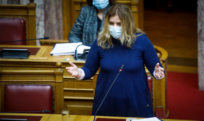 Συρεγγέλα: Η επίτευξη της ουσιαστικής ισότητας των φύλων έρχεται μέσα από τα έργα μας