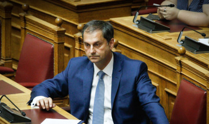 Θεοχάρης: Έως το 2026 η Ελλάδα πρέπει να καλύψει την απόσταση από τον ευρωπαϊκό μέσο όρο, στον «κενό ΦΠΑ»