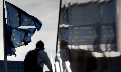 Το σύννεφο του λαϊκισμού και των άκρων σκεπάζει την Ευρώπη