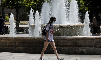 Γραβάνης για 4ο κύμα: «Θα αφορά σχεδόν αποκλειστικά ανεμβολίαστους»