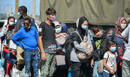 Δωρεά 100.000 ευρώ από την Τσεχία στην Ελλάδα για τη διαχείριση του μεταναστευτικού