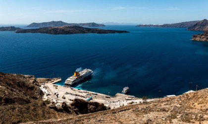 Alpha Bank: Χρηματοδοτεί την επένδυση «Santorini Day Tours» με πόρους του Ταμείου Ανάκαμψης