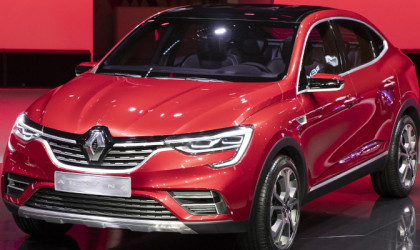 Renault: Οι ελλείψεις τσιπ θα προκαλέσουν διπλάσια μείωση της παραγωγής