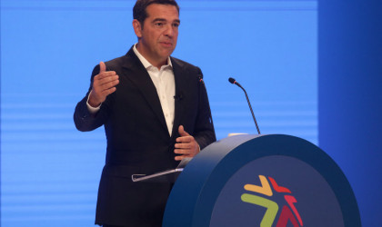 Τσίπρας: Να πάμε σε τολμηρές παρεμβάσεις σε εργασία και αναπτυξιακή προοπτική