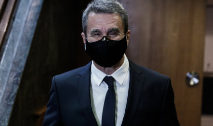 Λοβέρδος: Η πρόταση για τους ανεμβολίαστους βουλευτές