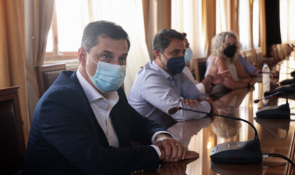 Θεοχάρης: Ο τουρισμός είναι ο γιατρός της οικονομίας