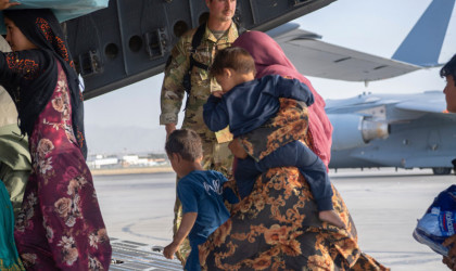 Ταλιμπάν και ΗΠΑ προσβλέπουν σε μία ταχεία παράδοση του αεροδρομίου στην Καμπούλ