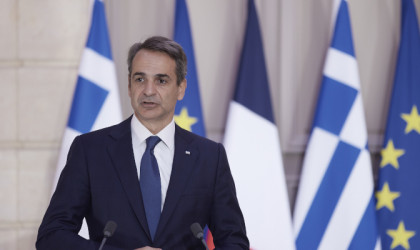 Μετά την ιστορική συμφωνία του Παρισιού, στην Κρήτη ο Μητσοτάκης: Μέτρα 25-30 εκατ. για τους πληγέντες
