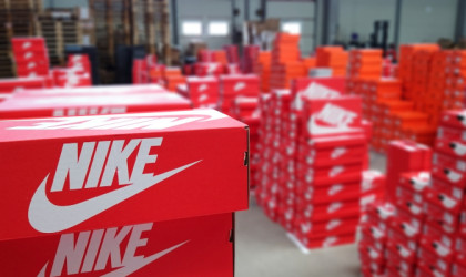 Nike: Γιατί «άνοιξε πόλεμο» με τις New Balance και Skechers