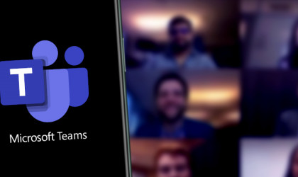 Η Microsoft κοντράρει το Facebook και μπαίνει στην κούρσα του metaverse 