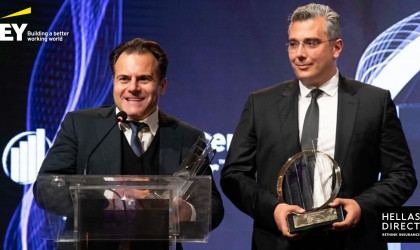 Ως «Επιχειρηματίες της Χρονιάς» βραβεύτηκαν οι συνιδρυτές της ασφαλιστικής Hellas Direct