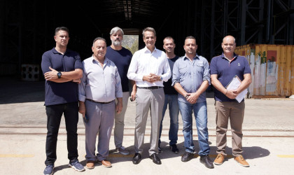 Μητσοτάκης: Σπουδαία στιγμή για τα Ναυπηγεία της Ελευσίνος - Θα συνεχίσουμε να είμαστε κοντά σας