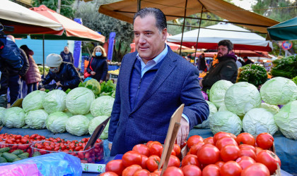 Γεωργιάδης για λαϊκές αγορές: Καλύτερες οι τιμές από πέρυσι, κόντρα στον πληθωρισμό 