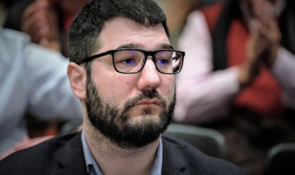 Ηλιόπουλος: «Αισχροκέρδεια και λεηλασία της κοινωνίας με υπογραφή Μητσοτάκη»