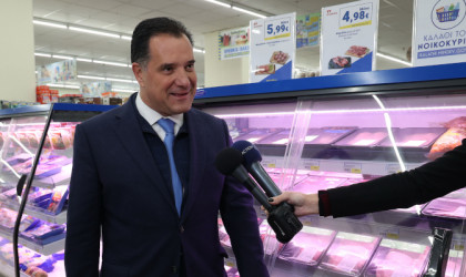 Γεωργιάδης: Νέες χαμηλότερες τιμές στο «Καλάθι του Νοικοκυριού» σε όλες τις αλυσίδες