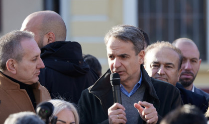 Μητσοτάκης: Έκτακτο βοήθημα 200-300 ευρώ στους συνταξιούχους που δεν πήραν αυξήσεις