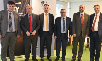 Μελέτη ΕΥ και ΙΟΒΕ: Η συνεισφορά των ευρωπαϊκών πηγών άμεσης χρηματοδότησης στην οικονομική ανάπτυξη της Ελλάδας