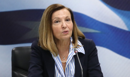 Λουρή: Προσβλέπουμε στη συμβολή της CEB για ανάπτυξη της οικονομίας