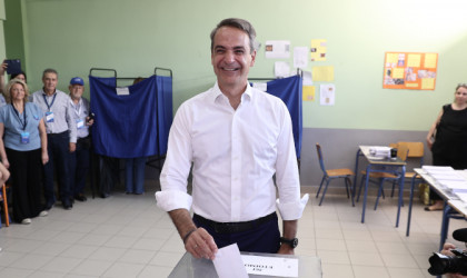 Ψήφισε στην Κηφισιά ο Κυριάκος Μητσοτάκης 