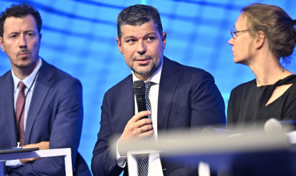 Στάσσης: Οι αυξημένες ανάγκες για ενέργεια και η απανθρακοποίηση απαιτούν τεράστιες συστημικές αλλαγές