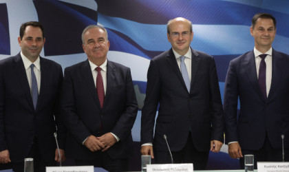Το τριπλό στοίχημα του Ταμείου Ανάκαμψης -Κατ' ευθείαν στα βαθιά ο Παπαθανάσης