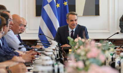 Μητσοτάκης: Φαίνεται ότι στη Βουλή θα είμαστε μόνοι μας στον δρόμο της ευθύνης 