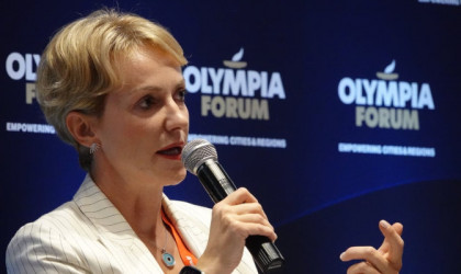 Σδούκου: «Προτεραιότητά μας η εξοικονόμηση ενέργειας στους δήμους της χώρας»