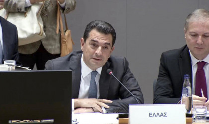 Σκρέκας από Βρυξέλλες: Το μέλλον των μεταφορών είναι η ηλεκτροκίνηση και τα εναλλακτικά καύσιμα