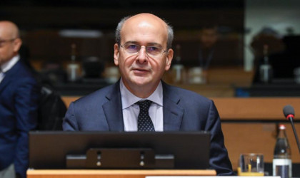 Χατζηδάκης: Το πολιτικό μένος τυφλώνει ΣΥΡΙΖΑ-ΠΑΣΟΚ - Κατήγγειλαν το ν/σ για τα κόκκινα δάνεια και ψήφισαν τα μισά άρθρα!