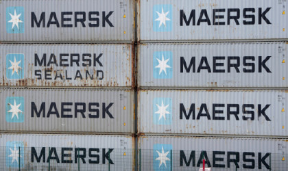 Η Maersk θα καταργήσει 10.000 θέσεις εργασίας