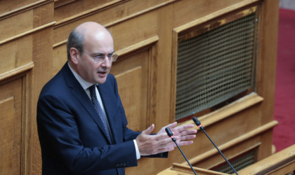 Χατζηδάκης: Δέκα αλλαγές κοινωνικής δικαιοσύνης με το φορολογικό νομοσχέδιο