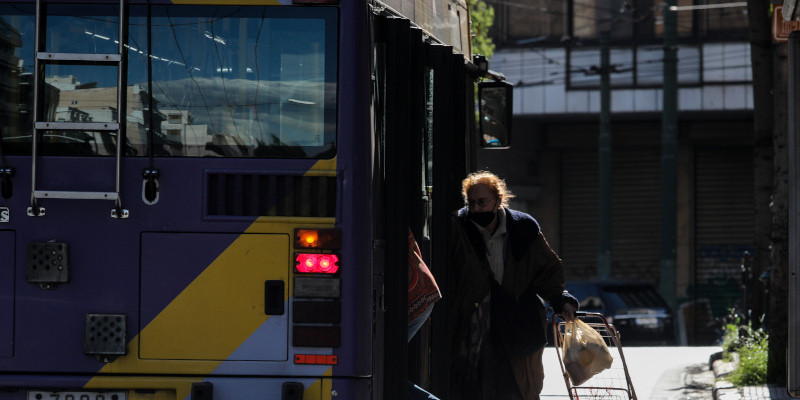 Στιγμιότυπο από τα Μέσα Μαζικής Μεταφοράς 