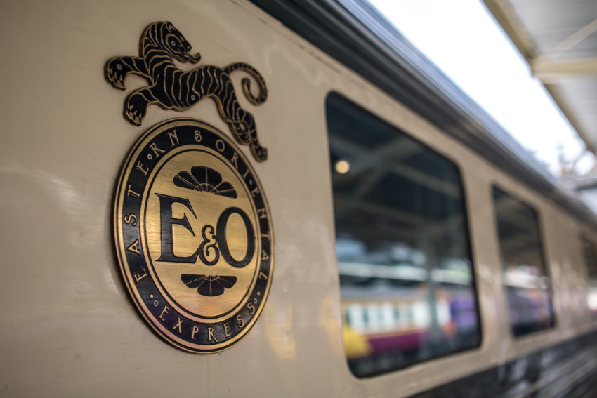 Το λογότυπο της Eastern &amp; Oriental Express