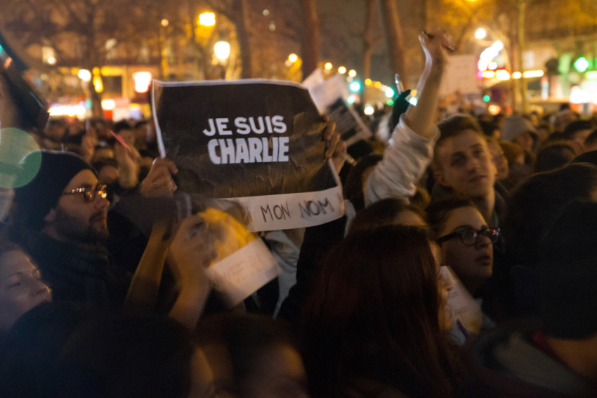 Ειρηνική διαμαρτυρία στην Place de la Republique κατά της τρομοκρατικής επίθεσης στο περιοδικό Charlie Hebdo/Φωτογραφία: Shutterstock