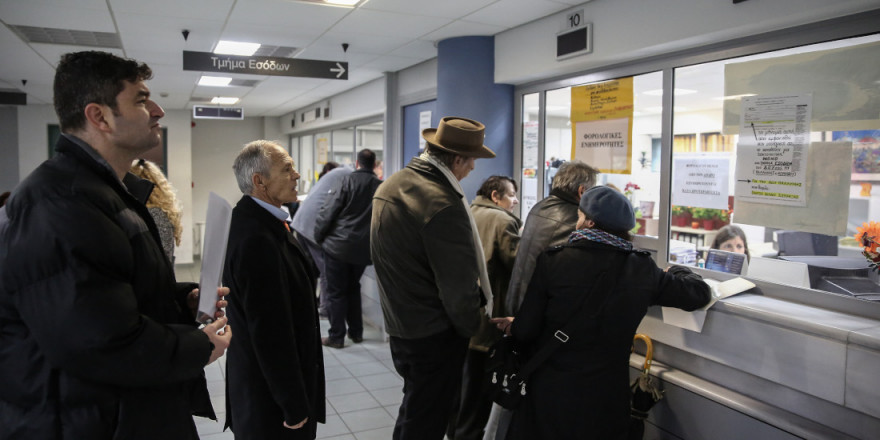 ΥΠΟΙΚ: «Φωτιά» πήραν οι ρυθμίσεις οφειλών -Μέχρι 31/7 οι αιτήσεις επανένταξης στις 72 ή τις 120 δόσεις