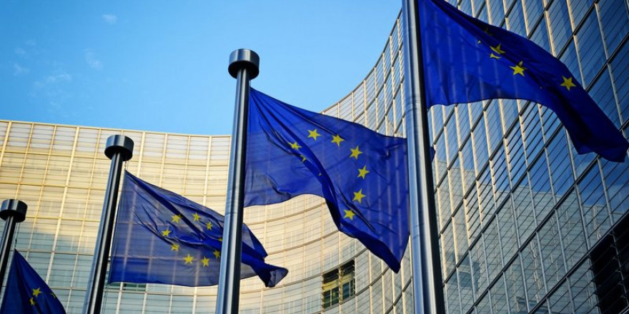 Η Κομισιόν απευθύνει την τρίτη κατά σειρά πρόσκληση προς τις ευρωπαϊκές εταιρείες για ζήτηση φυσικού αερίου.